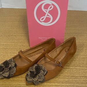Sam&Libby Maya Flower  Chestnut Mary Jane Flats